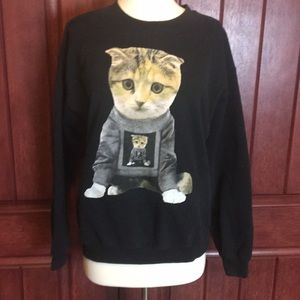 Medium black matter sweatshirt with cat image